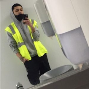 Meet your Posher, Manuel